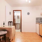 Kristinas View Apartment